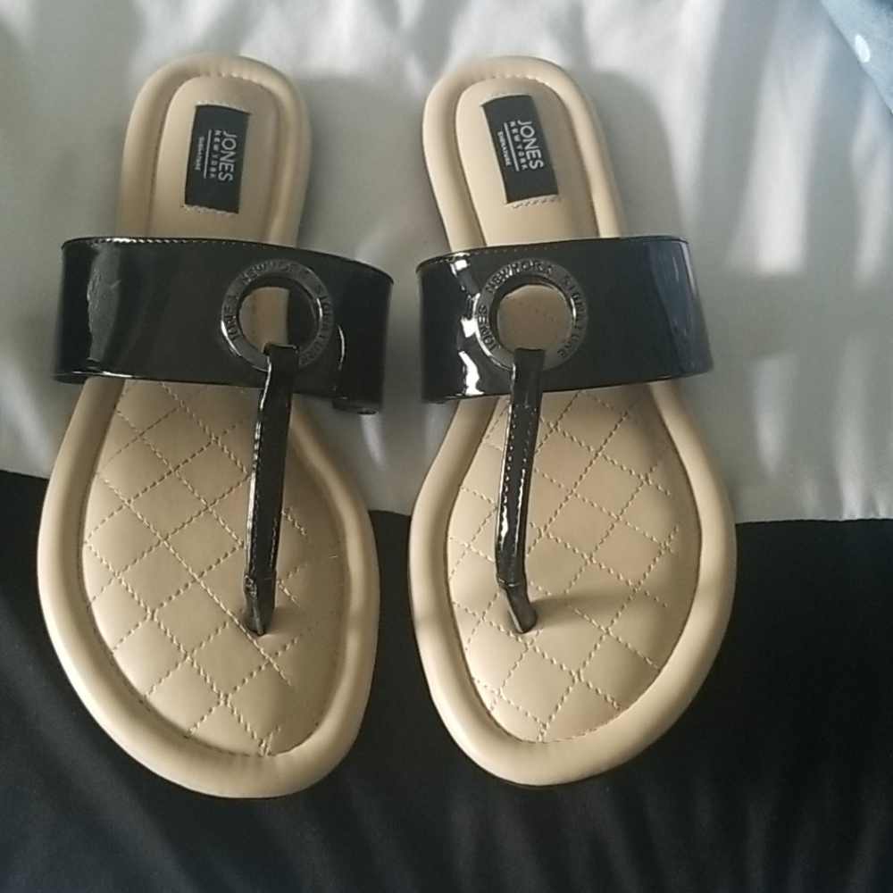 Sandals - Picture 3 of 3